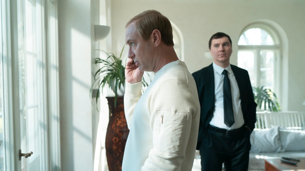 The Wizard of the Kremlin Review: Jude Law Shines as Putin in a Sleep-Inducing Political Drama (Spoiler Free)